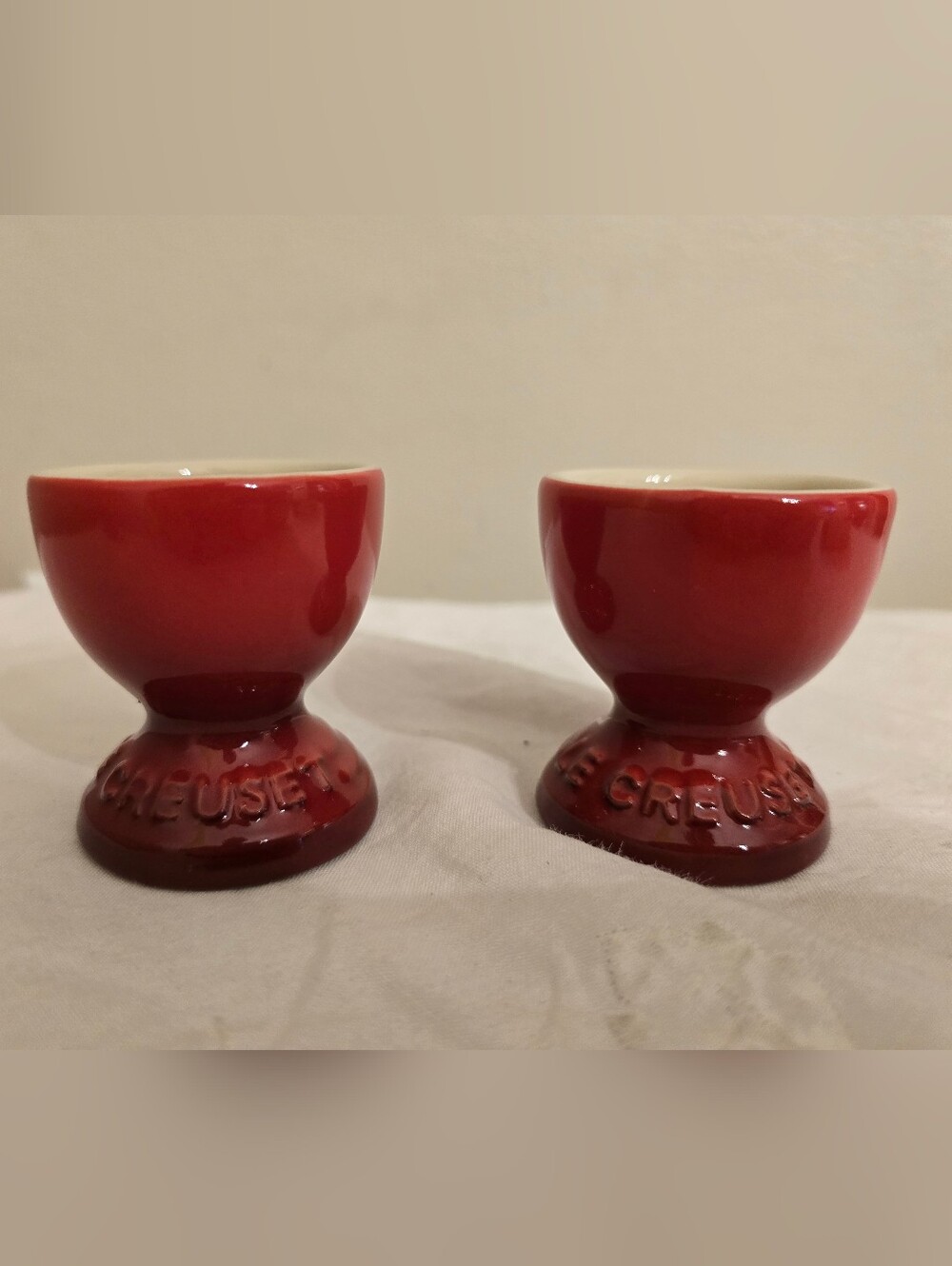 Set Of 2 Le Creuset Red Ceramic Egg Cup In Cerise ( Red) - New Without Tag
